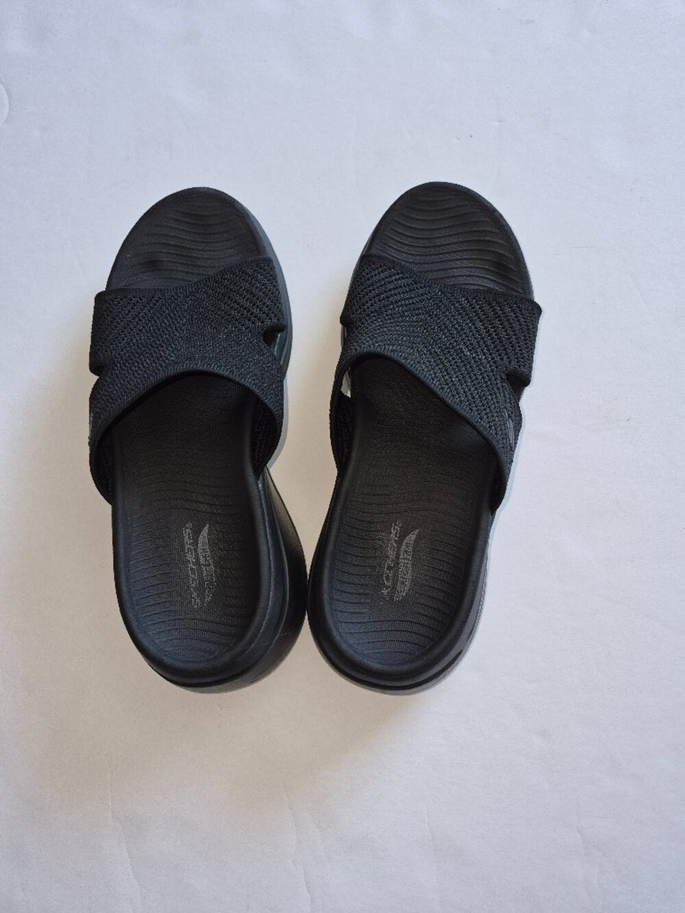 Skechers Arch Fit Sandals size 7